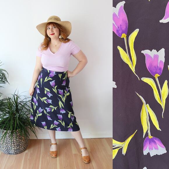 Vintage Dresses & Skirts - SIZE 14 / XL Y2K Tulip Floral A-Line Midi Skirt in Purple & Green